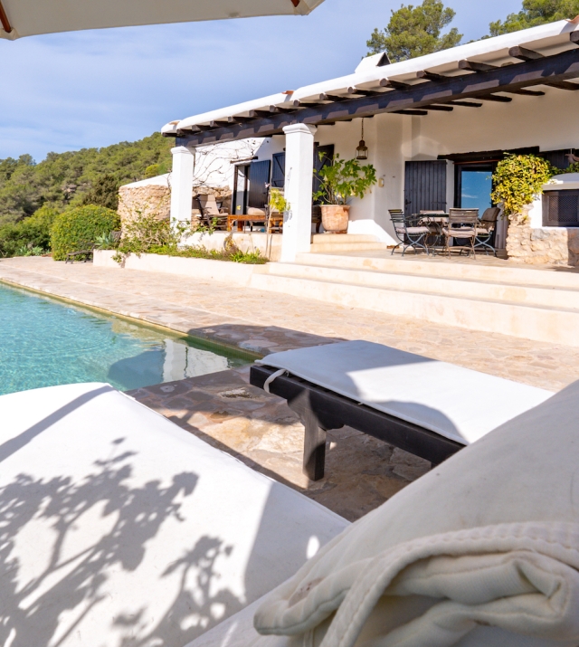 resa estates ibiza  finca sale rental license st jordi pool 2.jpg